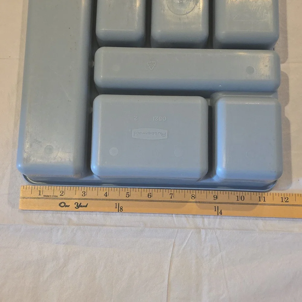 Vintage Rubbermaid Powder Blue Cutlery Tray 0521 16x12‎